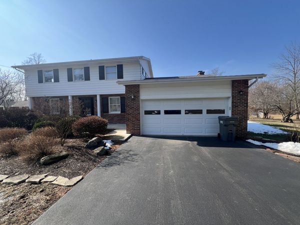 117 Prairie Road, Carterville, IL 62918