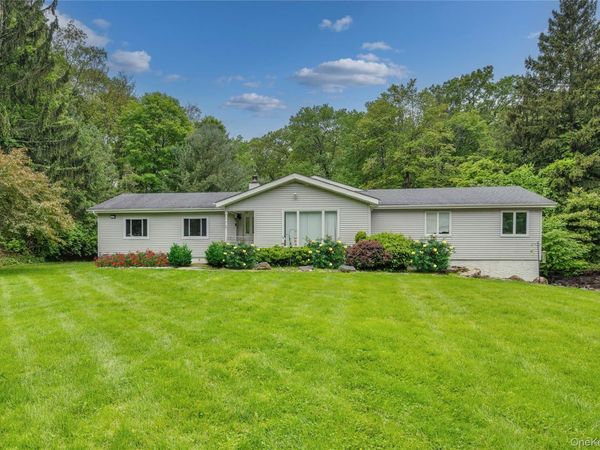 54 Allapartus Road, Ossining, NY 10562