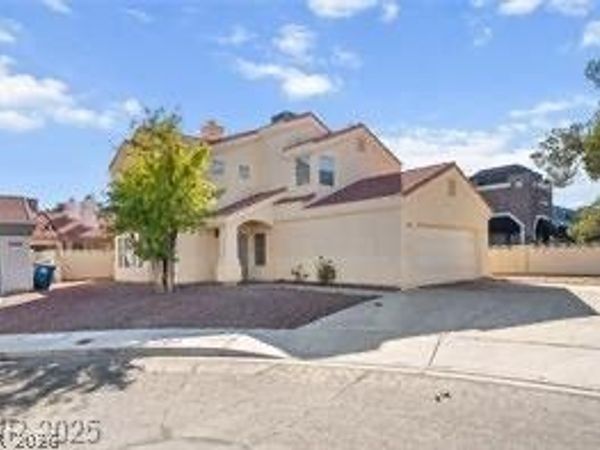 6673 Silver Penny Avenue , Las Vegas, NV 89108