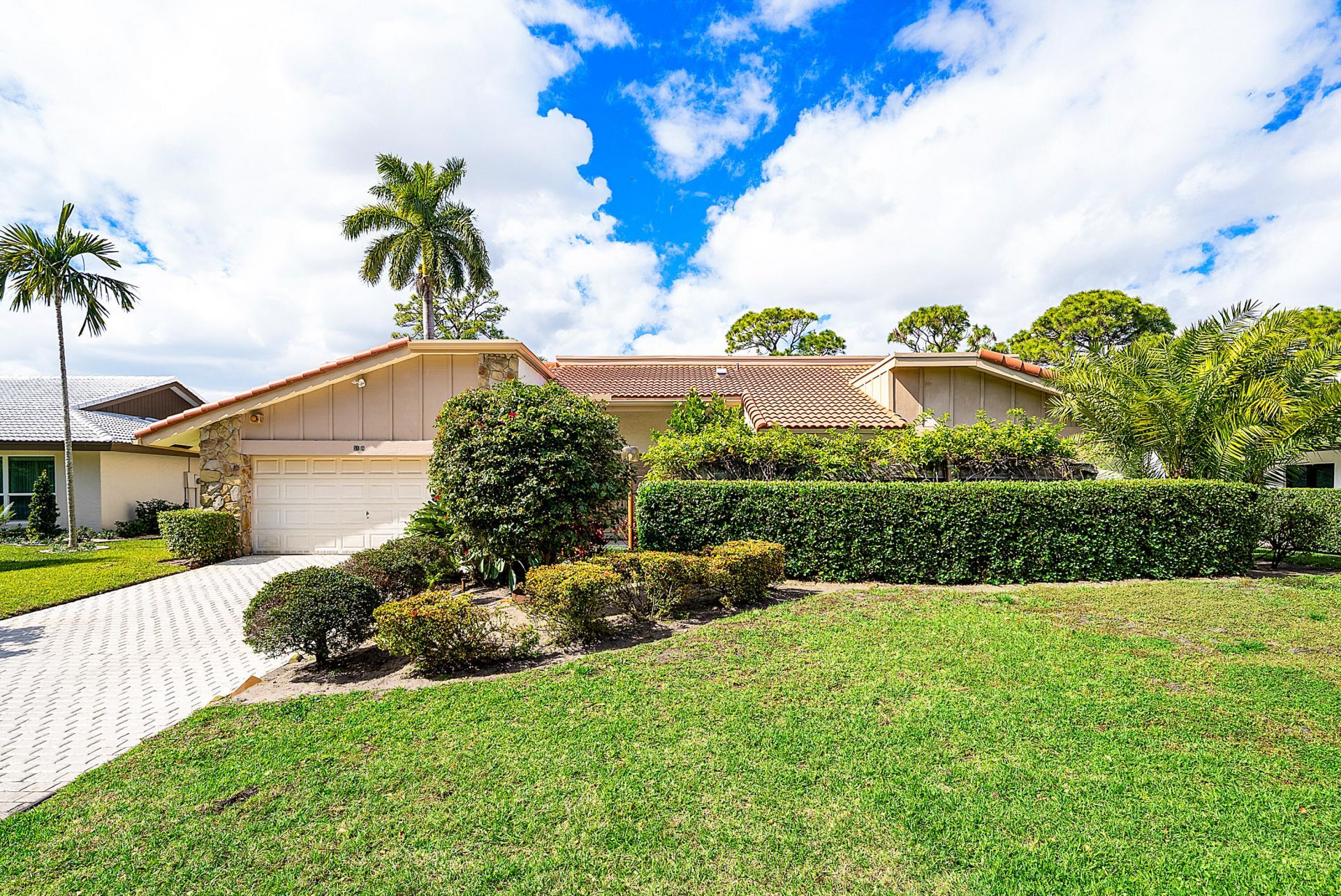 5104 Pineview Circle, Delray Beach, FL 33445 Photo