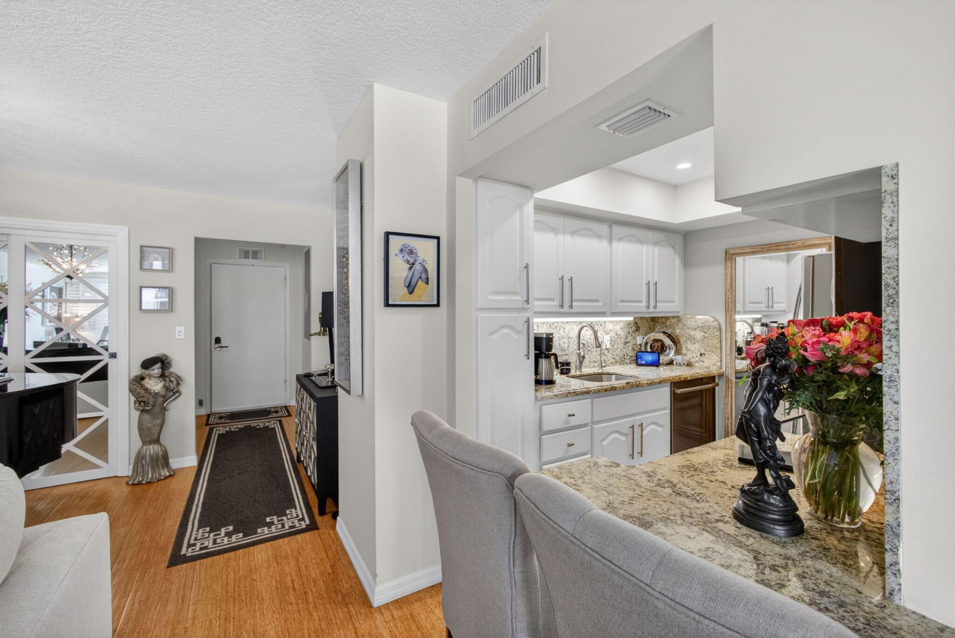 1208 Marine Way, Unit 204, North Palm Beach, FL 33408 Photo