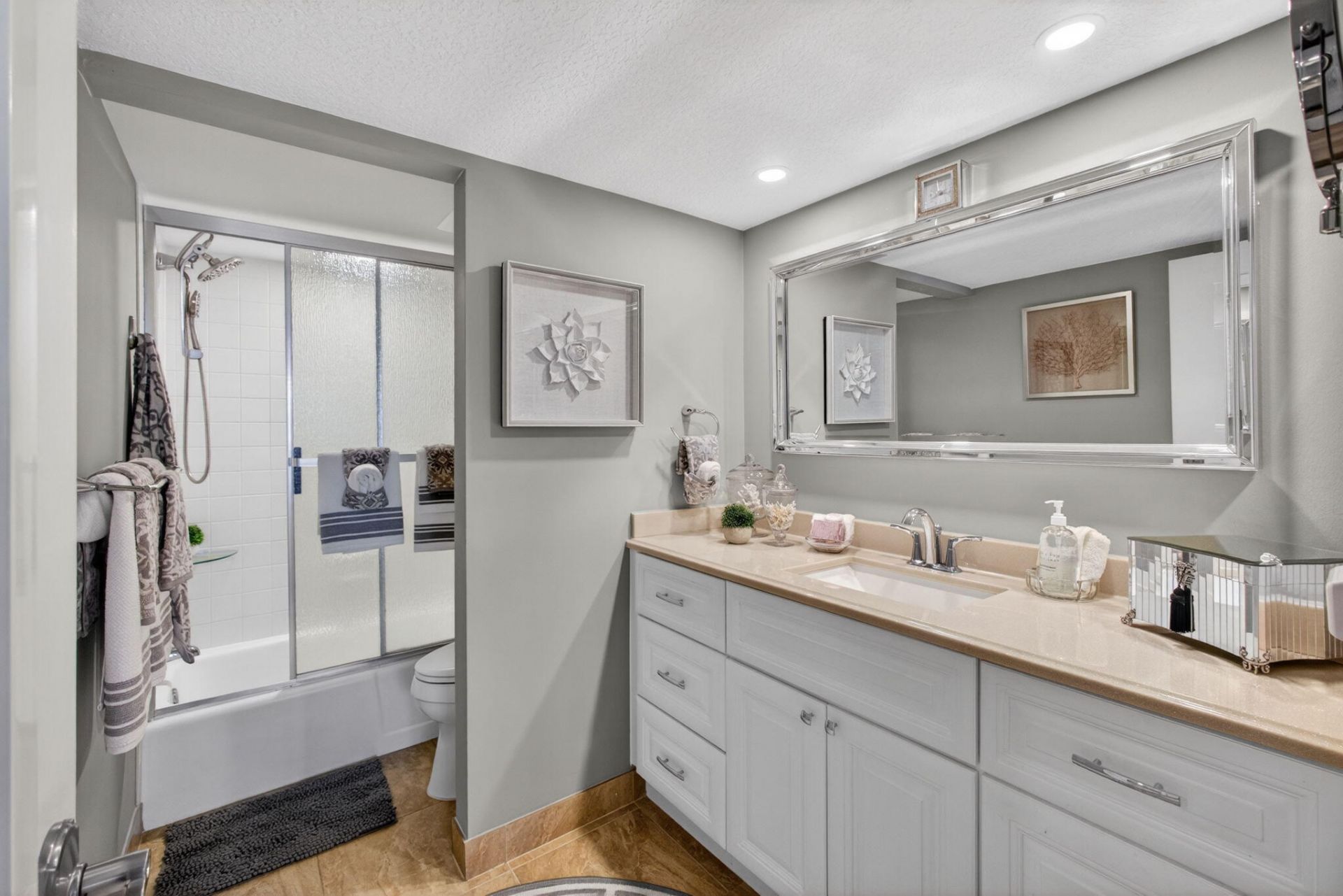 1208 Marine Way, Unit 204, North Palm Beach, FL 33408 Photo