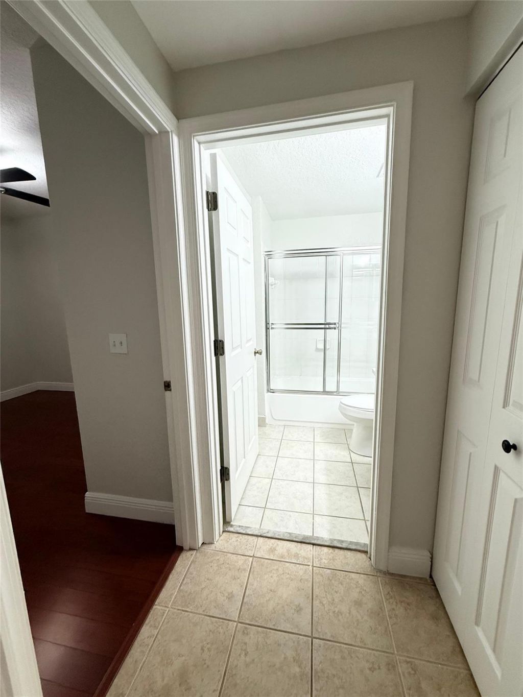 2901 Riverside Drive, Unit 102, Coral Springs, FL 33065 Photo