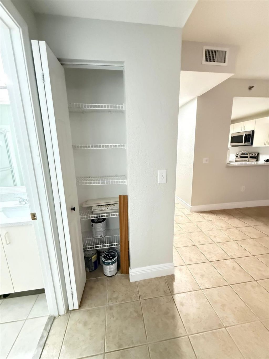 2901 Riverside Drive, Unit 102, Coral Springs, FL 33065 Photo