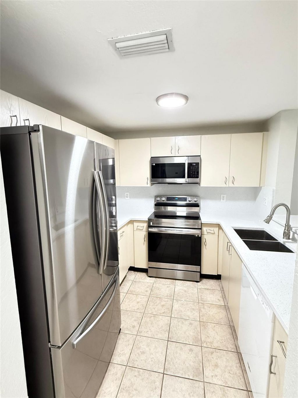 2901 Riverside Drive, Unit 102, Coral Springs, FL 33065 Photo