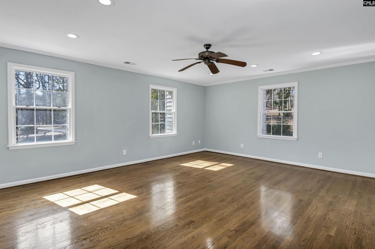 702 Hope Ferry Road  Photo 13