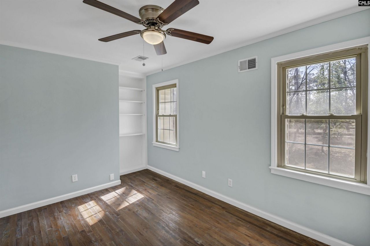 702 Hope Ferry Road  Photo 21