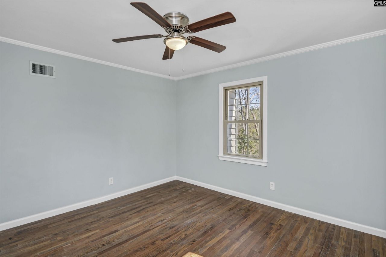 702 Hope Ferry Road  Photo 26