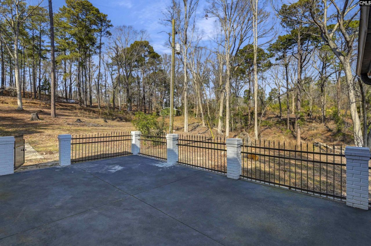 702 Hope Ferry Road  Photo 36