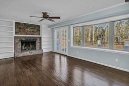 702 Hope Ferry Road  photo 4