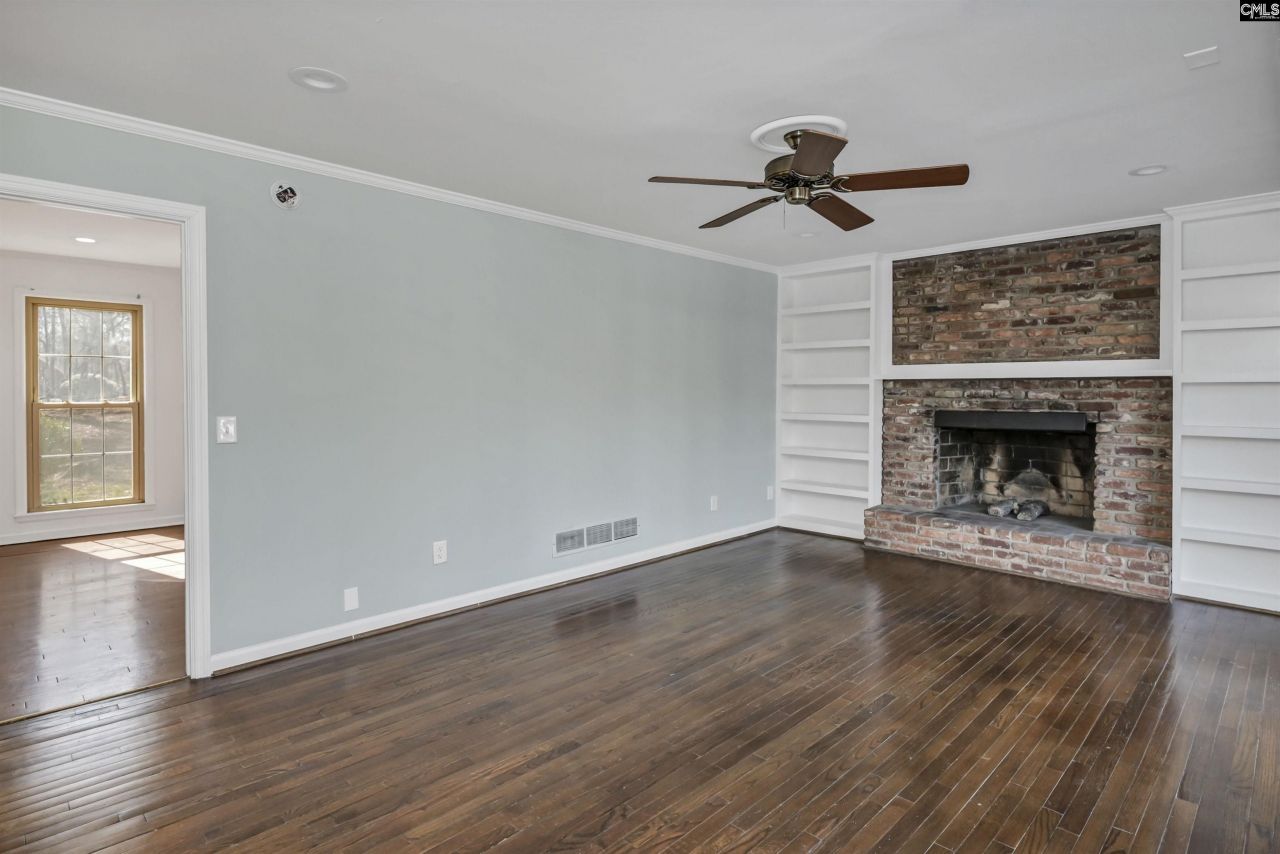 702 Hope Ferry Road  Photo 5