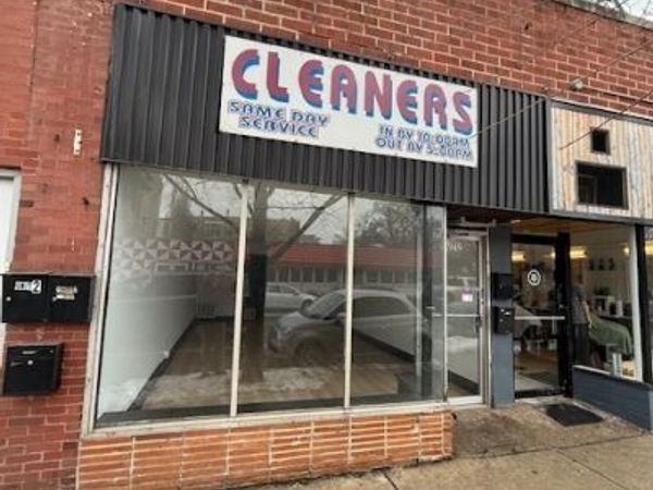 2949 W Armitage Avenue, Unit storefront, Chicago, IL 60647