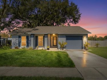 404 KING LOUIS COURT, SEFFNER, FL 33584