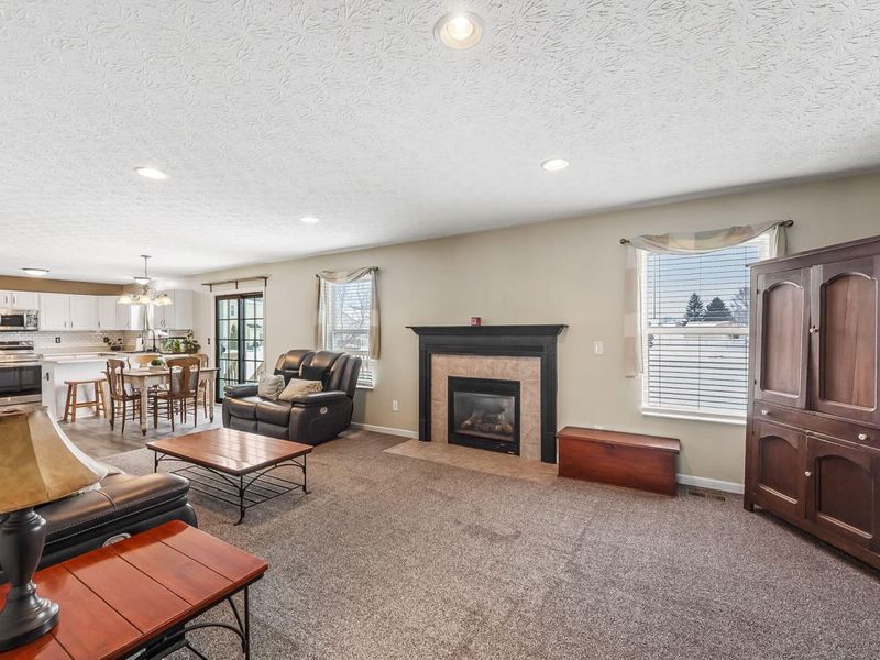 161 Chestnut Estates Drive, Commercial Point, OH 43116 Photo 13