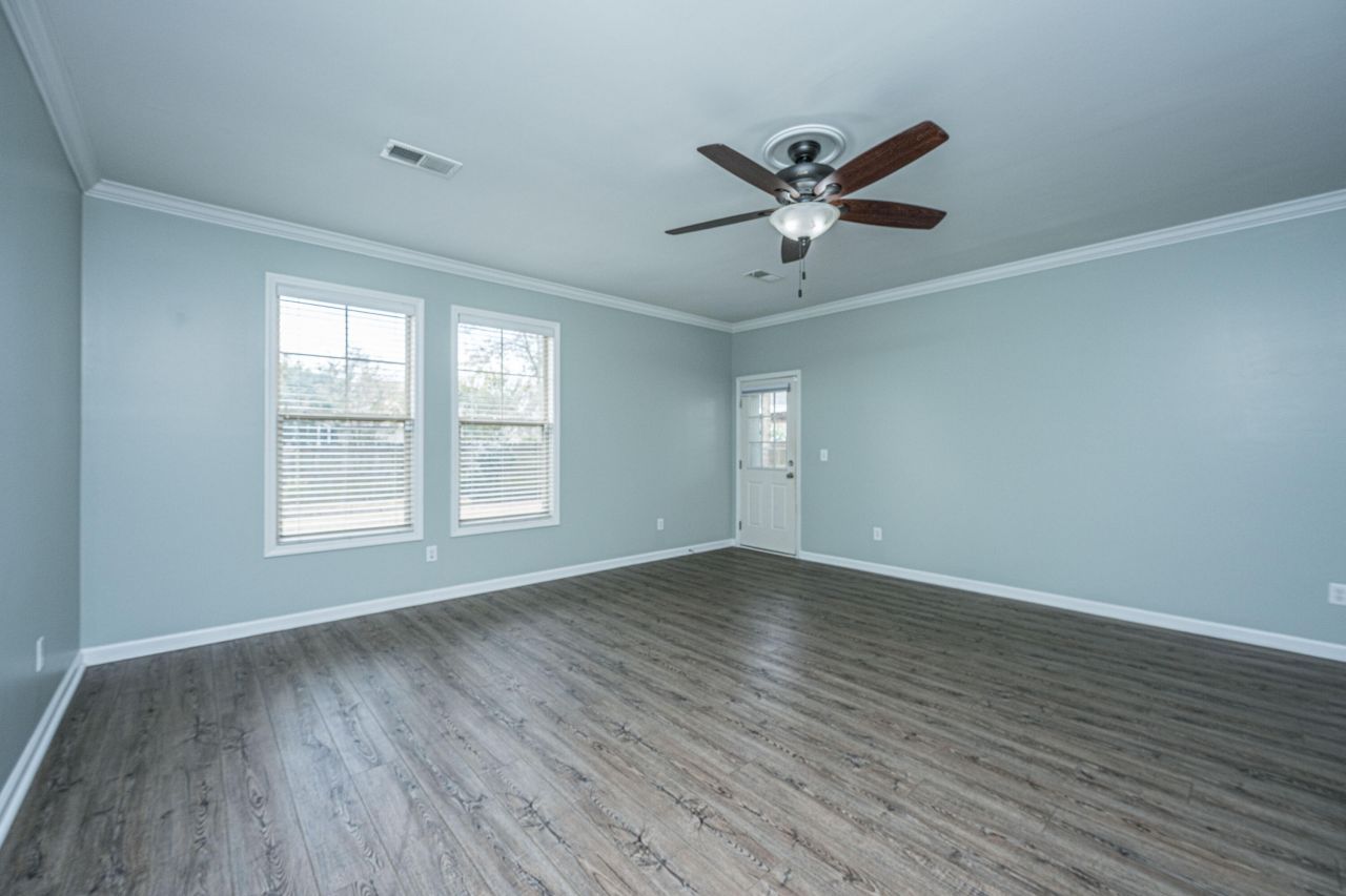 218 Comiskey Park Circle Photo 15