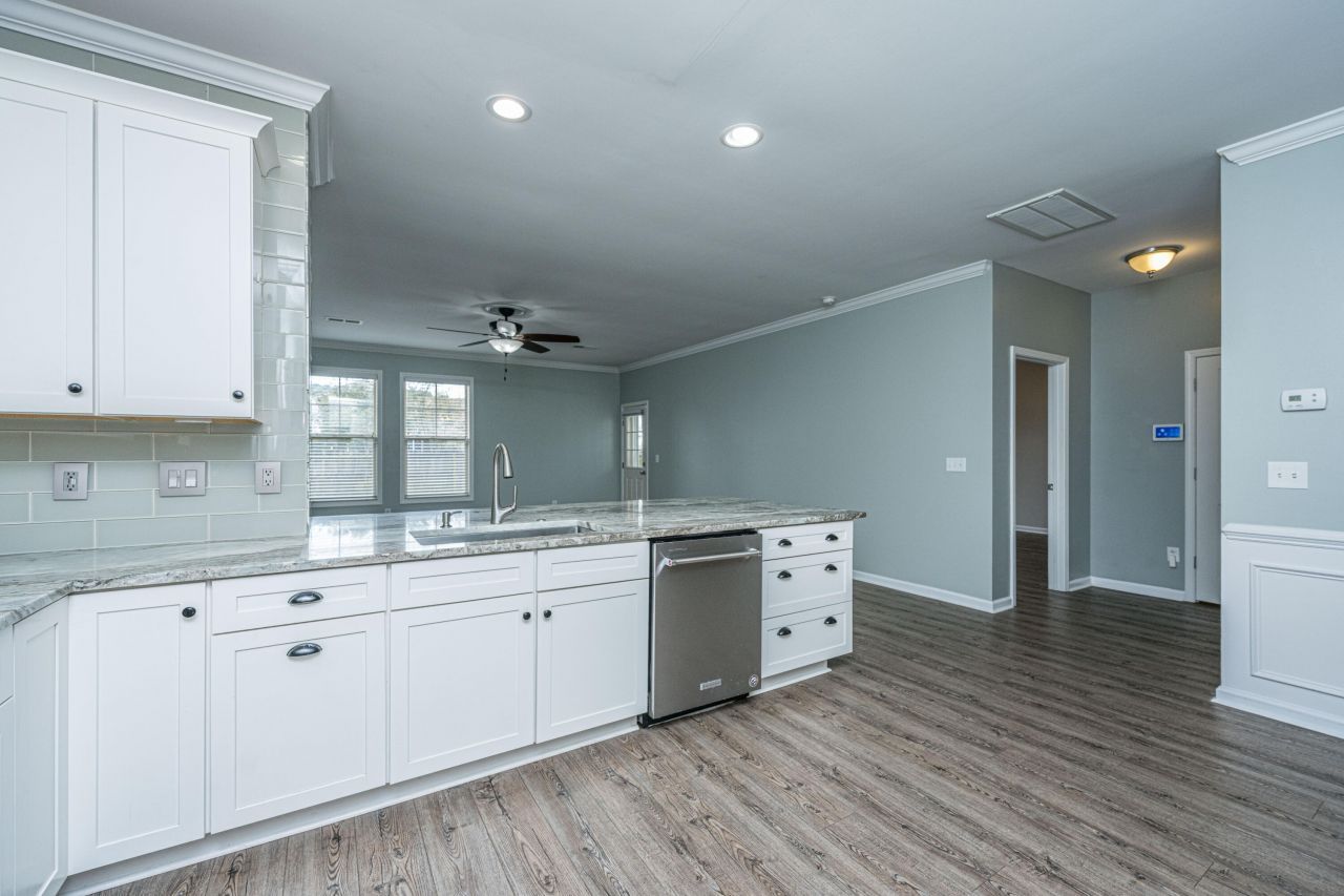 218 Comiskey Park Circle Photo 15