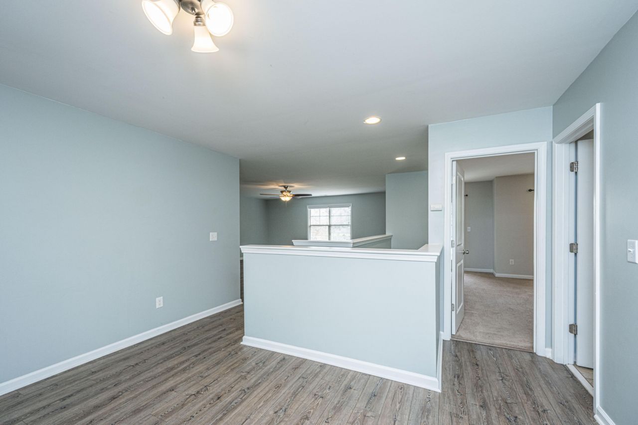 218 Comiskey Park Circle Photo 35