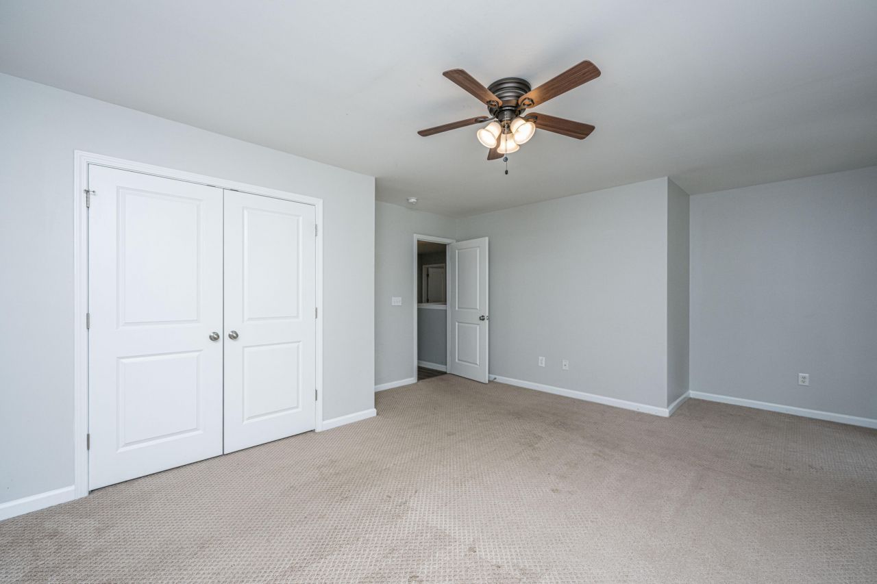 218 Comiskey Park Circle Photo 37