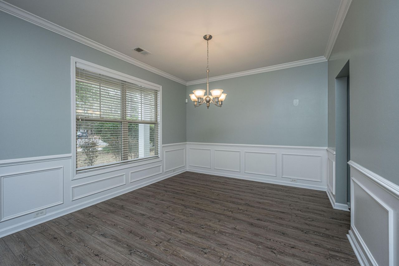 218 Comiskey Park Circle Photo 7