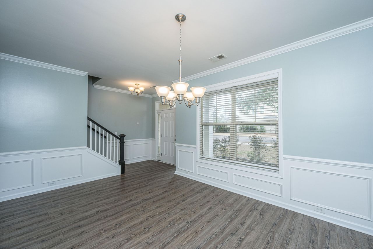 218 Comiskey Park Circle Photo 7