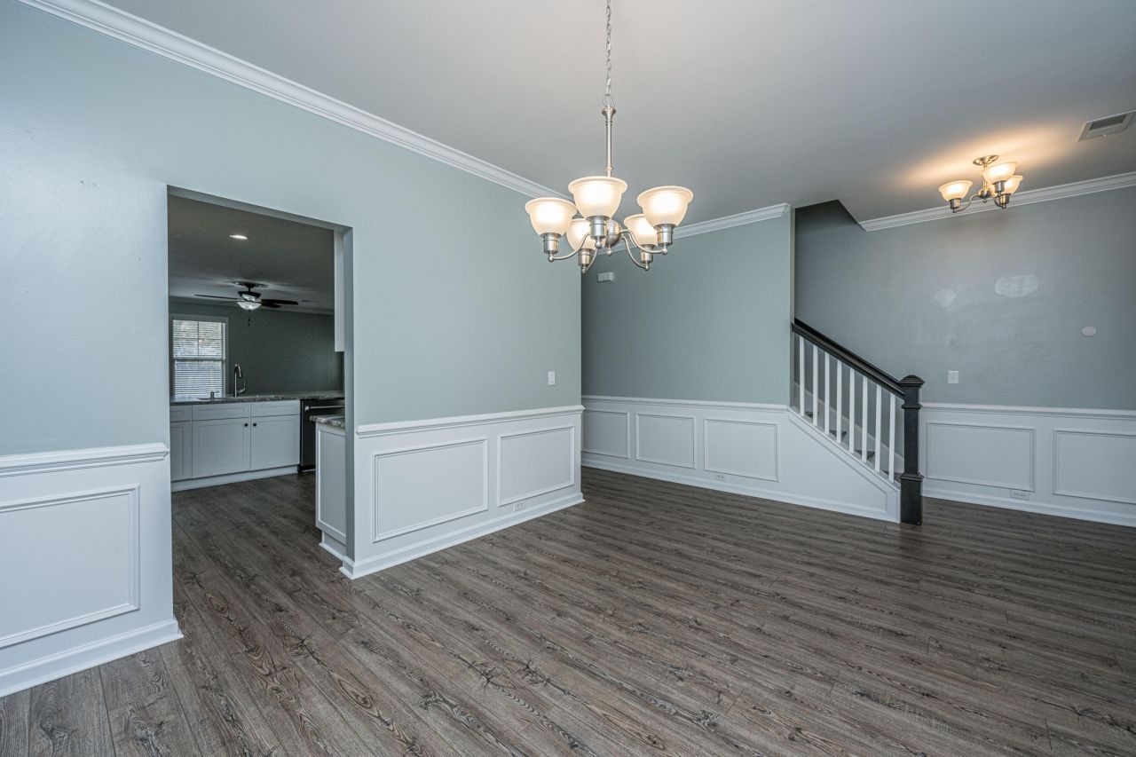 218 Comiskey Park Circle Photo 9