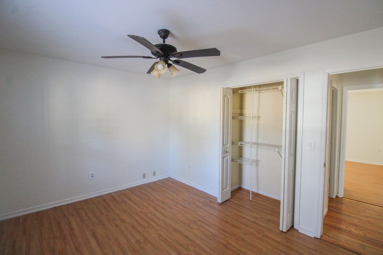 2004 Vestry Drive Photo 19