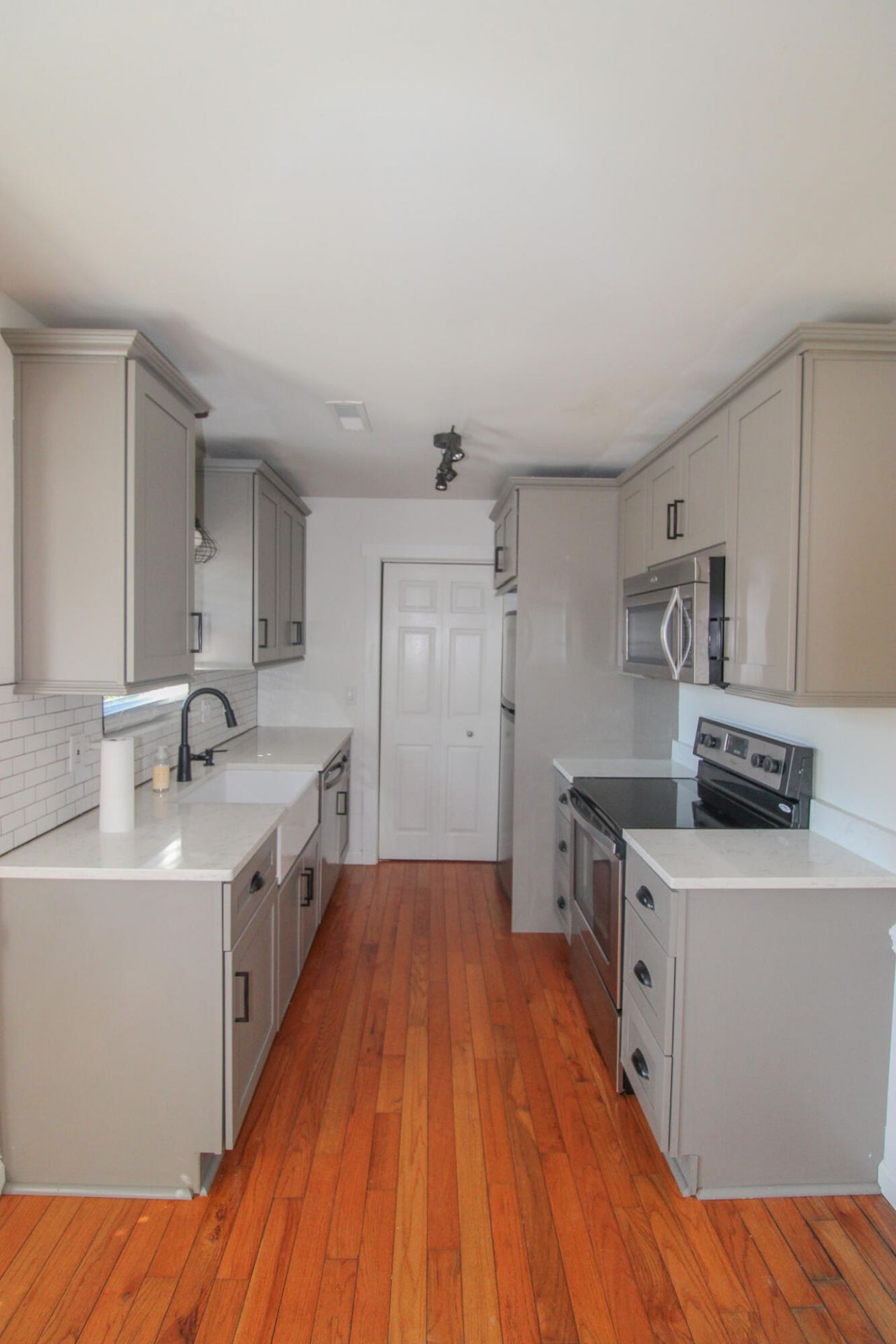 2004 Vestry Drive Photo 7