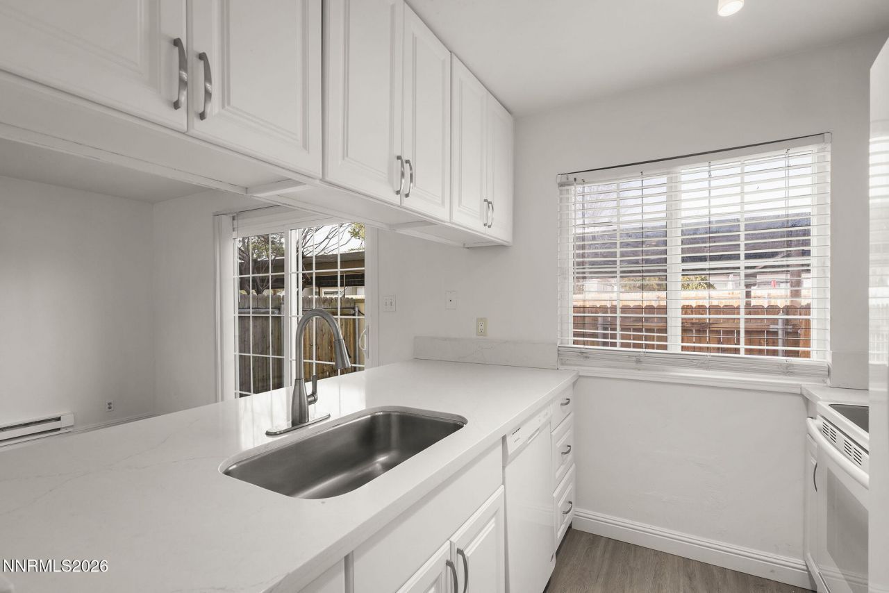 483 Beacon Hill Court, Unit #16D, Sparks, NV 89431 Photo