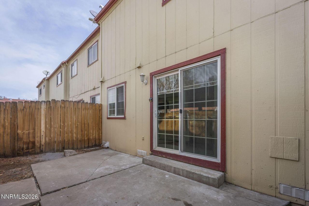 483 Beacon Hill Court, Unit #16D, Sparks, NV 89431 Photo