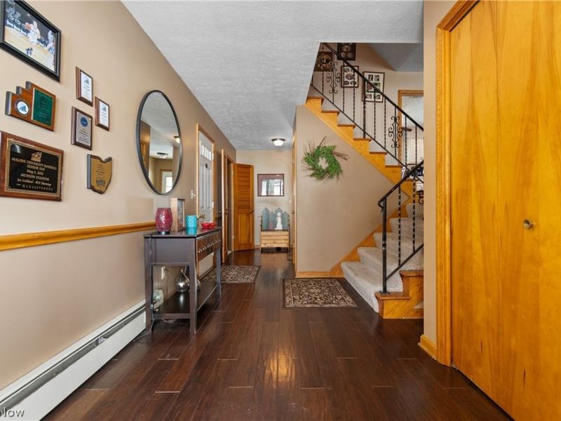 295 High Point Drive, Wadsworth, OH 44281 Photo 5