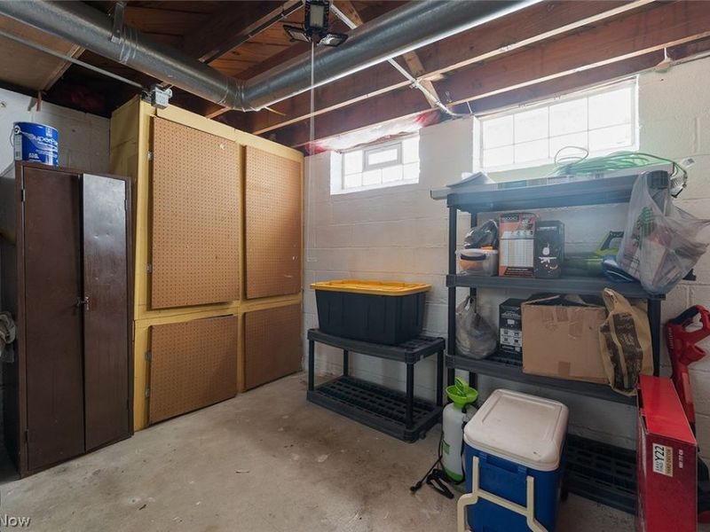 5615 Snow Road, Parma, OH 44129 Photo 29