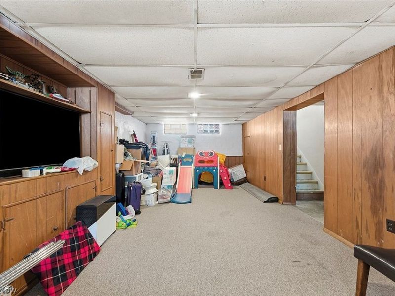 5615 Snow Road, Parma, OH 44129 Photo 32