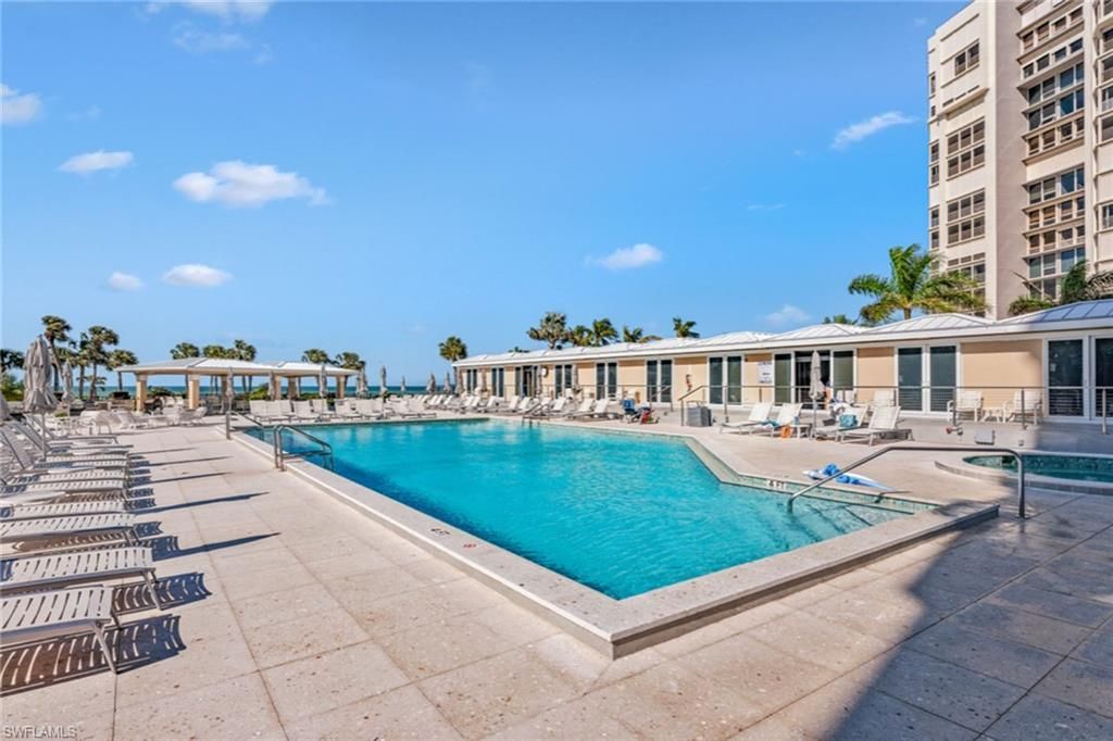 4041 Gulf Shore Blvd N, Unit 303, Naples, FL 34103 Photo