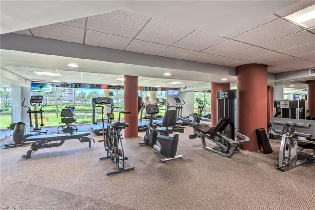 4041 Gulf Shore Blvd N, Unit 303, Naples, FL 34103 Photo