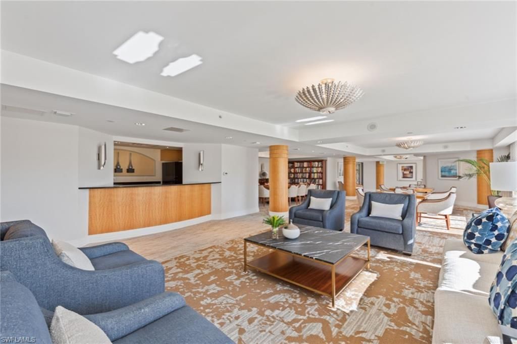 4041 Gulf Shore Blvd N, Unit 303, Naples, FL 34103 Photo