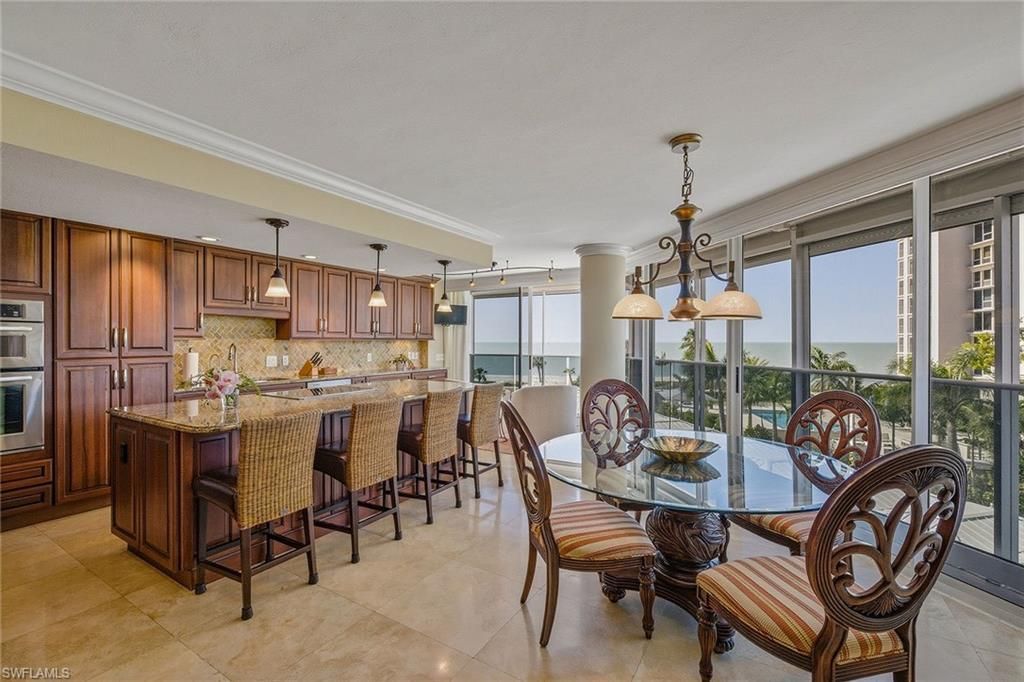 4041 Gulf Shore Blvd N, Unit 303, Naples, FL 34103 Photo