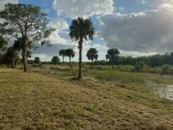 27325 SW Tommy Clements Street, Indiantown, FL 34956