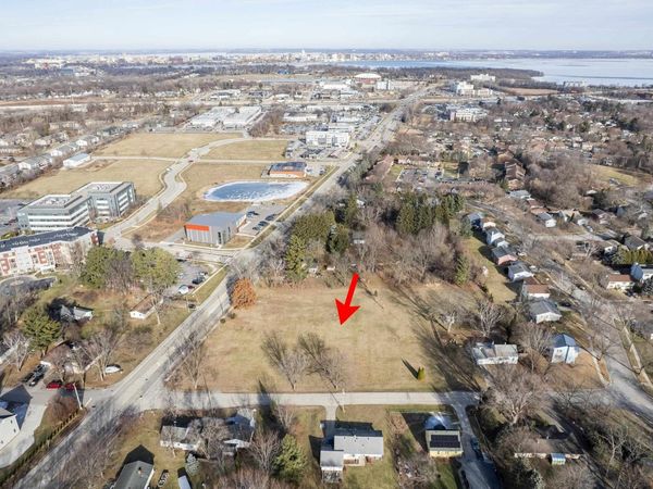 2735 Rimrock Road, Fitchburg, WI 53713