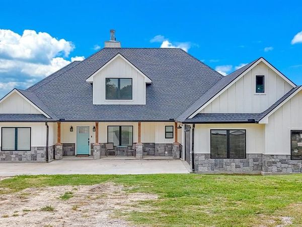 2121 SE County Road 2160 , Corsicana, TX 75109