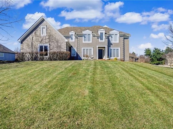 14708 Cedar Street, Leawood, KS 66224