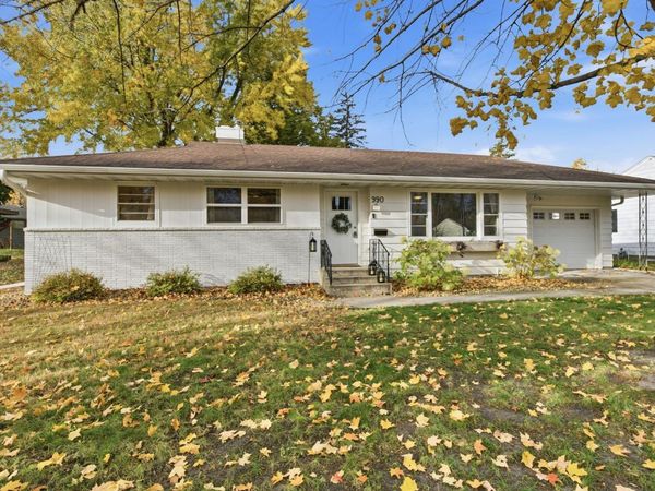 990 Hassan Street SE, Hutchinson, MN 55350