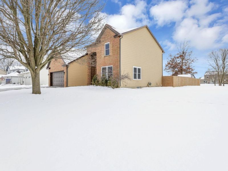 3656 Lake Albert Way, Grove City, OH 43123 Photo 2