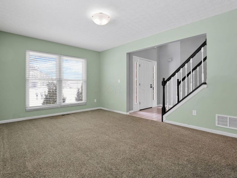 3656 Lake Albert Way, Grove City, OH 43123 Photo 8