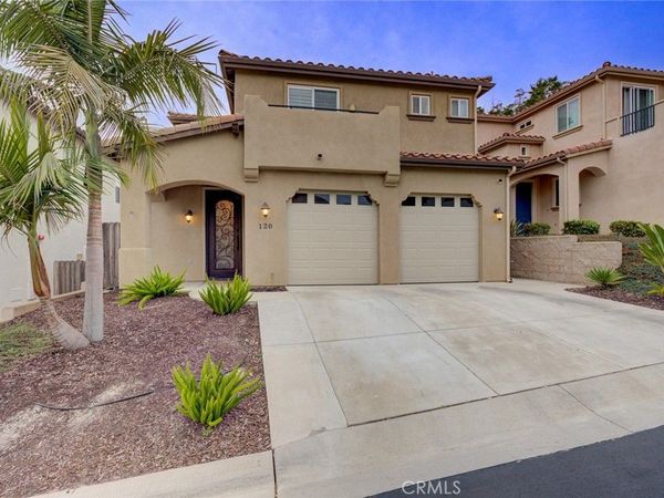 120 Village Circle, Pismo Beach, CA 93449