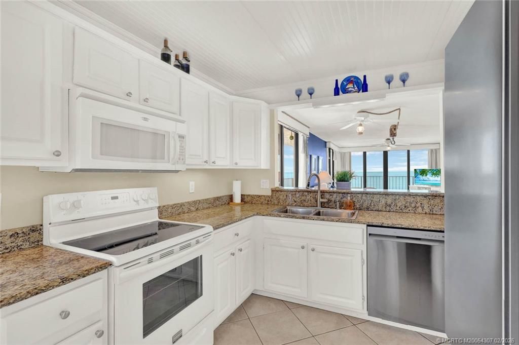 10000 S Ocean Drive, Unit 1101, Jensen Beach, FL 34957 Photo