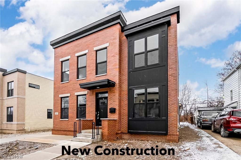 1863 Woodlawn Avenue, East Cleveland, OH 44112 Main Photo