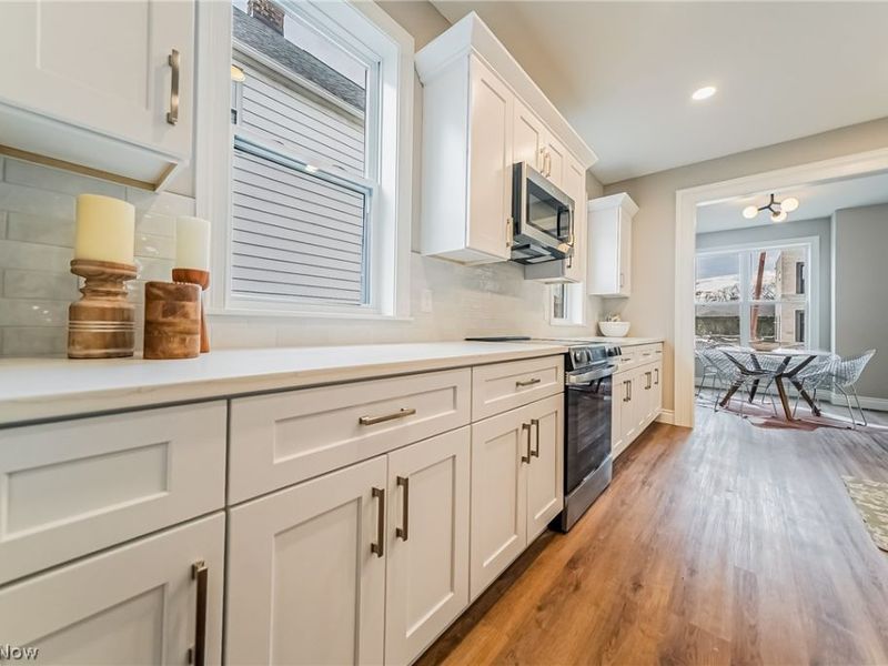 1863 Woodlawn Avenue, East Cleveland, OH 44112 Photo 11