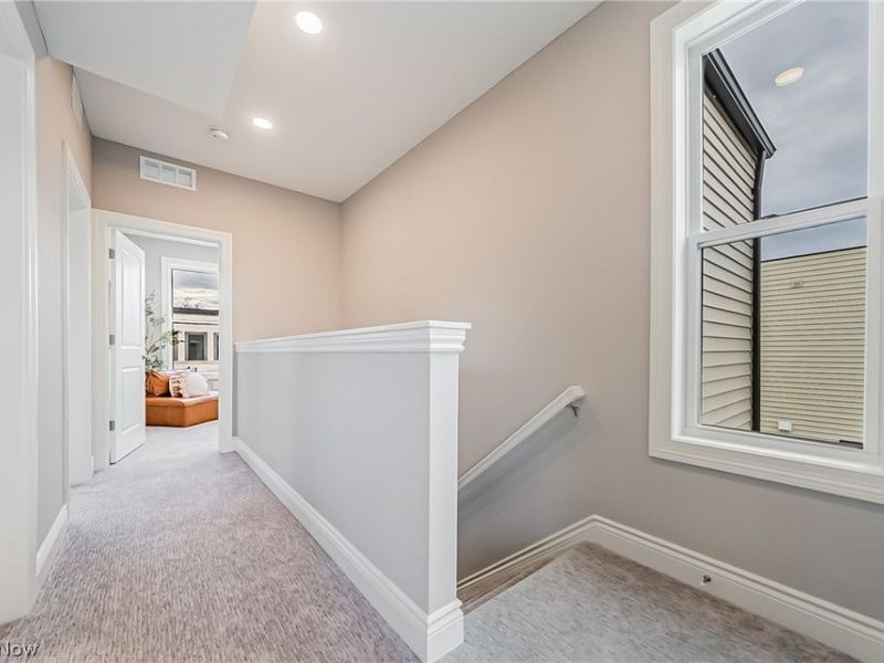 1863 Woodlawn Avenue, East Cleveland, OH 44112 Photo 17