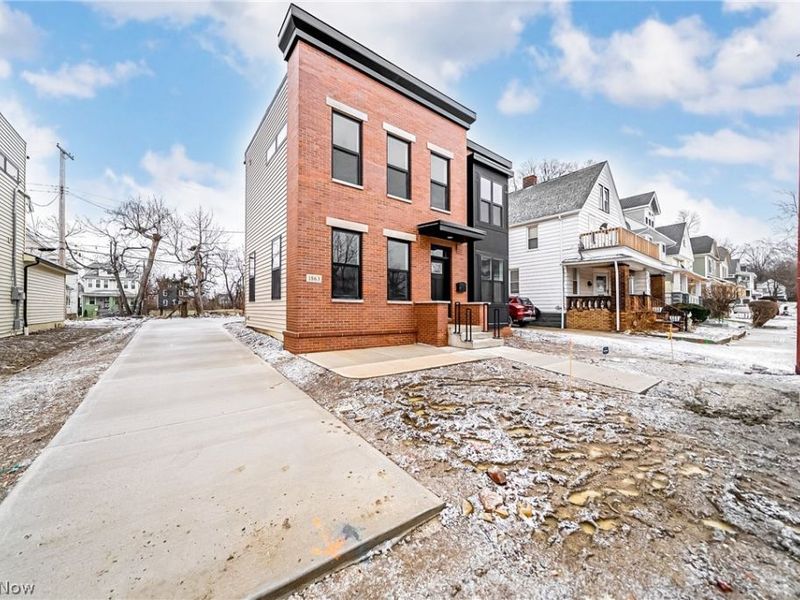 1863 Woodlawn Avenue, East Cleveland, OH 44112 Photo 3