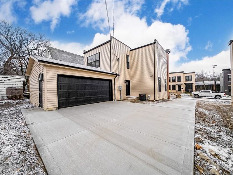 1863 Woodlawn Avenue, East Cleveland, OH 44112 Photo 33